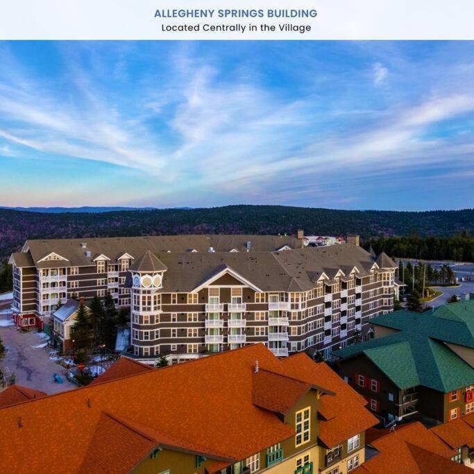 Allegheny Spring 326, Ski In Out, Pool Hottub Aparthotel Snowshoe Exterior photo